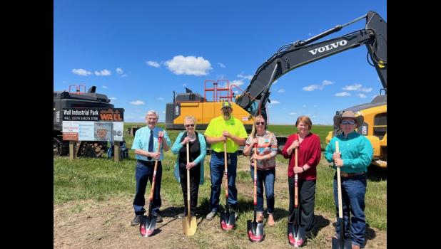Courtesy photo Wednesday, May 23 was the ground breaking ceremony at the Wall Industrial Park. Shown (Left to Right): Wall City Council President Rick Hustead, City of Wall Mayor Mary Williams, Wall Public Works Director Garrett Bryan, Wall Economic Development Vice President Lindsey Reagle, WEDC Board Member Dawn Hilgenkamp, and WEDC Board Member Steven Edoff.